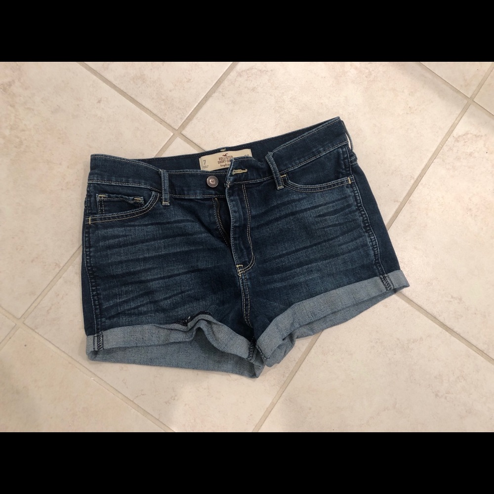 SOLD Hollister shorts